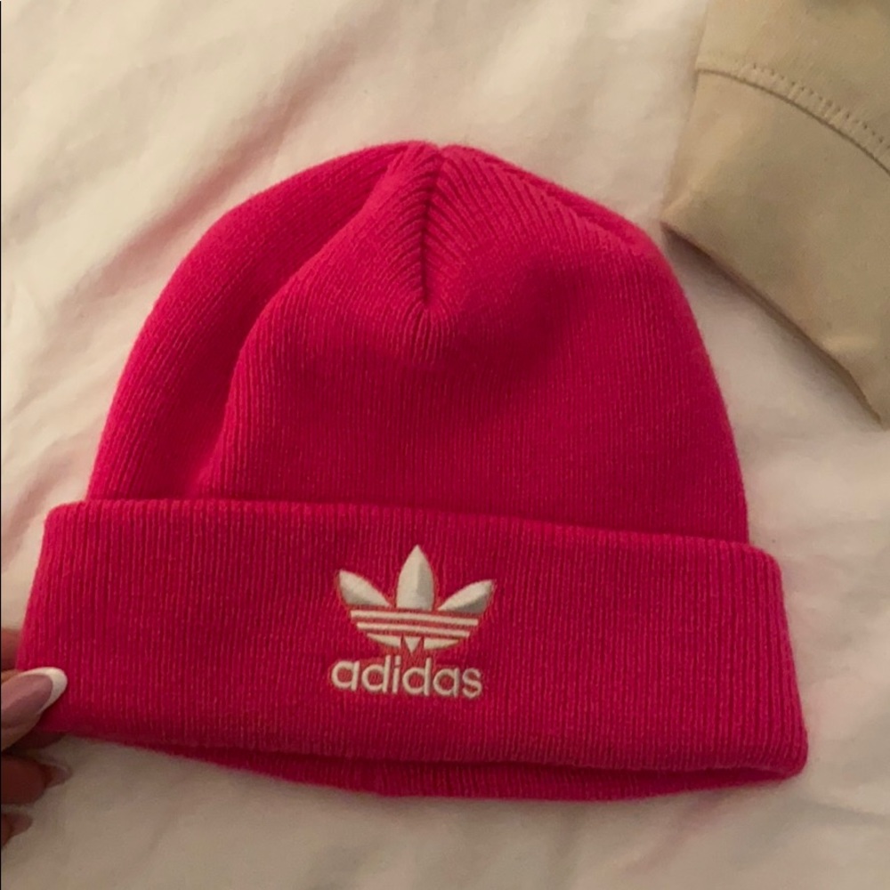Adidas beanie